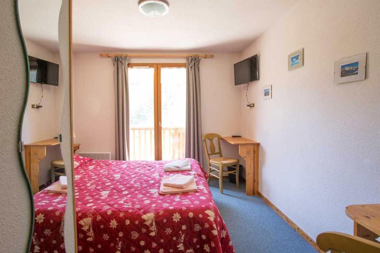 Hotel L'Echaillon เนวาช ภายนอก รูปภาพ