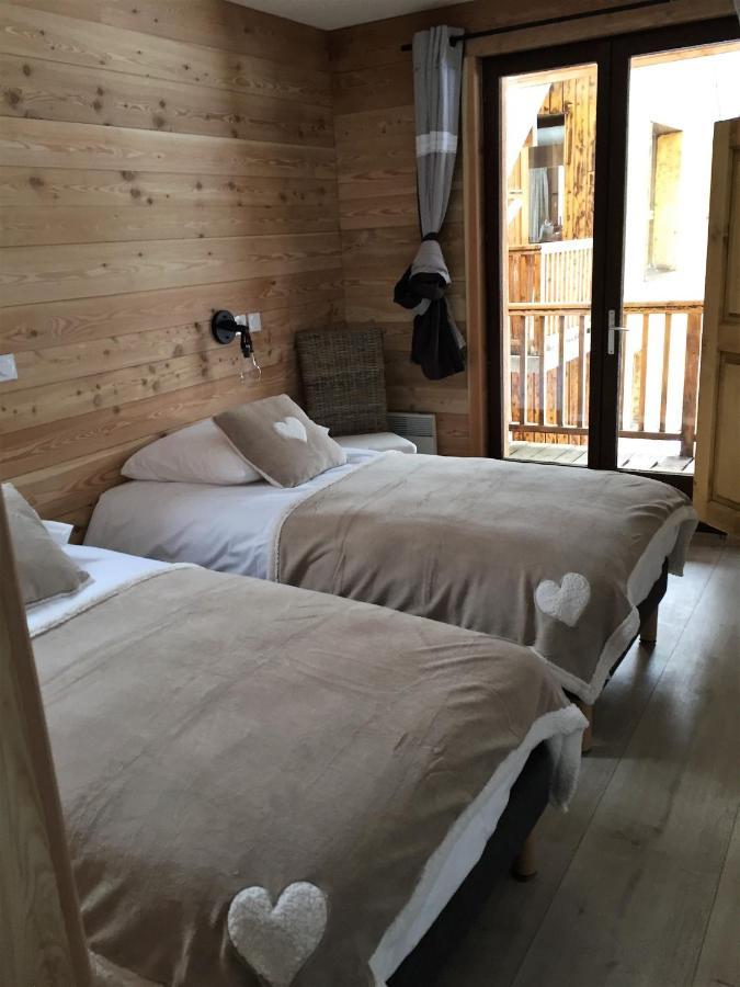 Hotel L'Echaillon เนวาช ภายนอก รูปภาพ