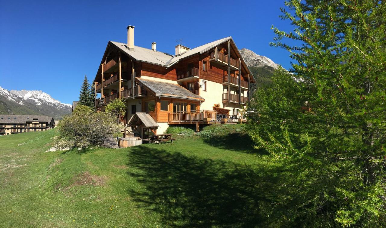 Hotel L'Echaillon เนวาช ภายนอก รูปภาพ